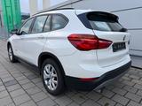 BMW X1 xDrive 18d Advantage*NAVI*LED*SHZ*Tempomat - BMW X1: Xdrive