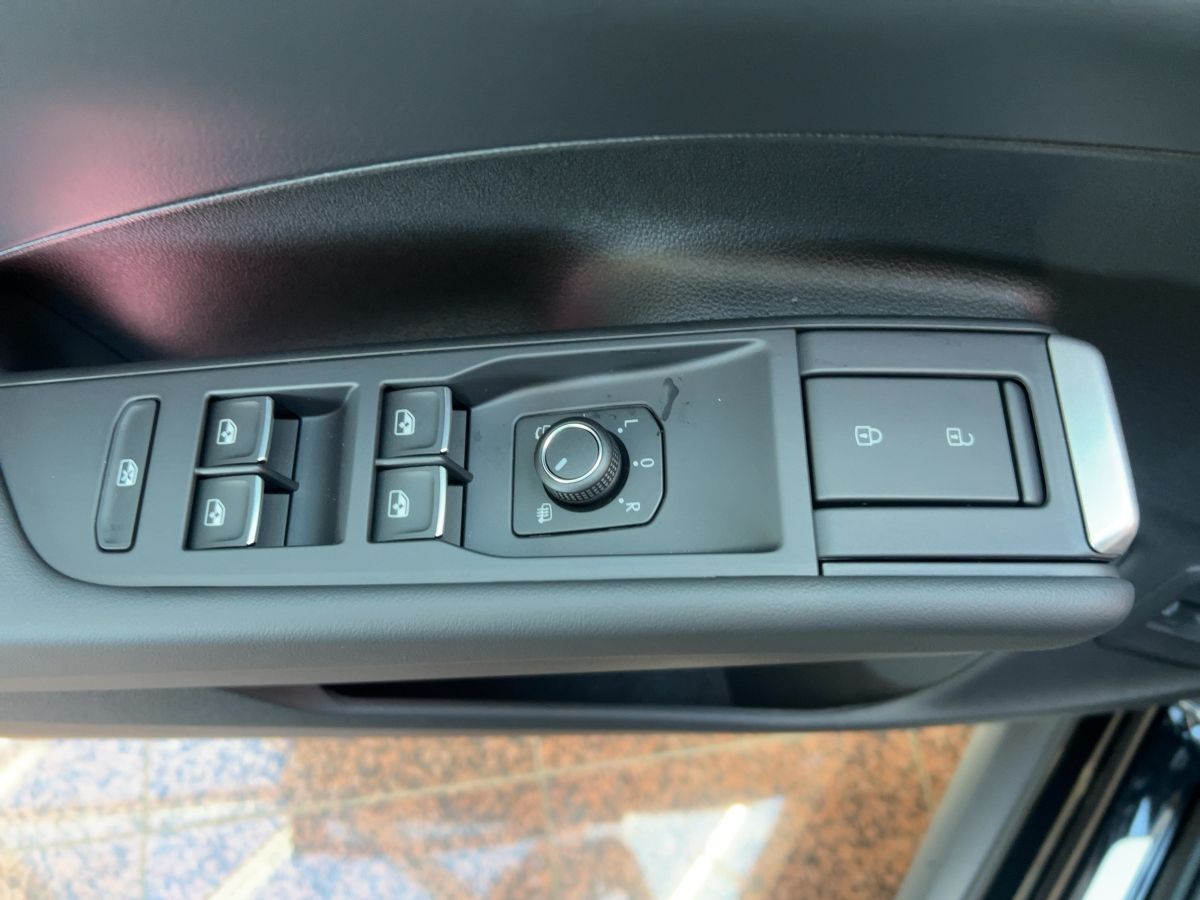 Volkswagen T-Roc - Bild 12