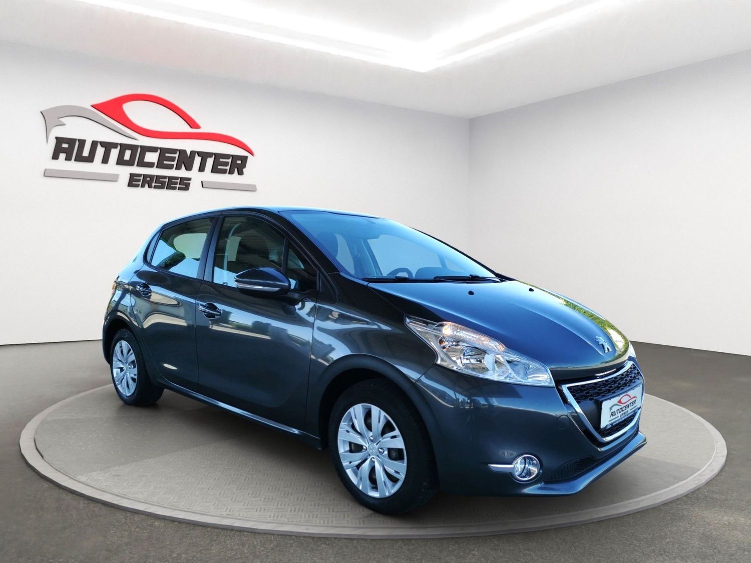 Peugeot 208 Navi Multi PDC Tempomat