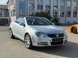 Volkswagen Eos 2.0 TDI DSG Individual *LEDER*XENON*NAVI*AHK - Volkswagen Eos: Individual