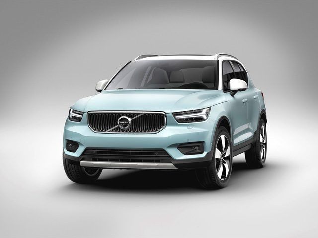 Volvo VOLVO XC40 D4 AWD Geartronic Momentum