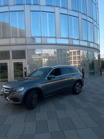 MERCEDES-BENZ GLC 250 d 4MATIC Autom. -