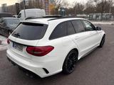 Mercedes-Benz C 43 AMG T 4M Perf. Pano Multibeam Burmester Top - Mercedes-Benz C 43 AMG in Berlin