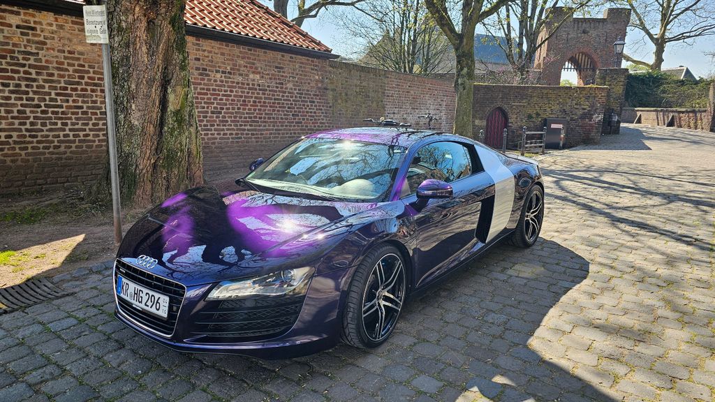 Audi R8