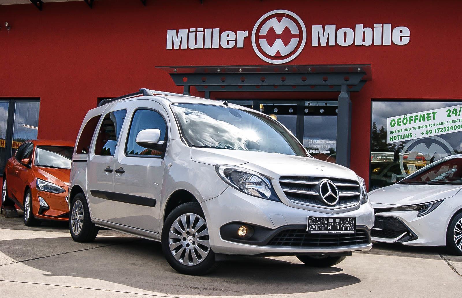 Fahrzeugabbildung Mercedes-Benz Citan 111 CDI TOURER NAVI KAMERA 31.300 km 1HAND