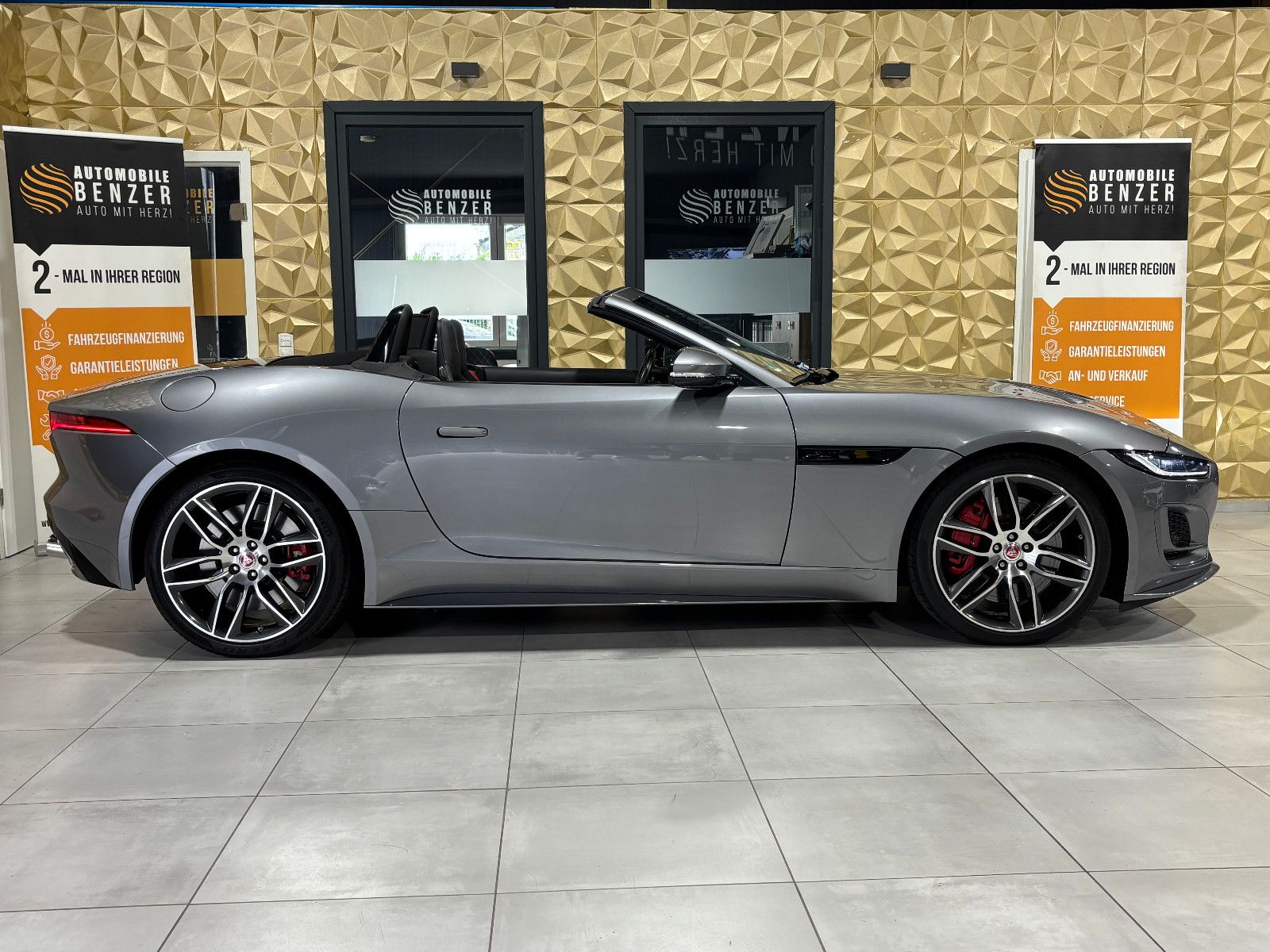 Fahrzeugabbildung Jaguar F-TYPE Cabriolet**SOUND**NAVI**KAMERA**APPLE**