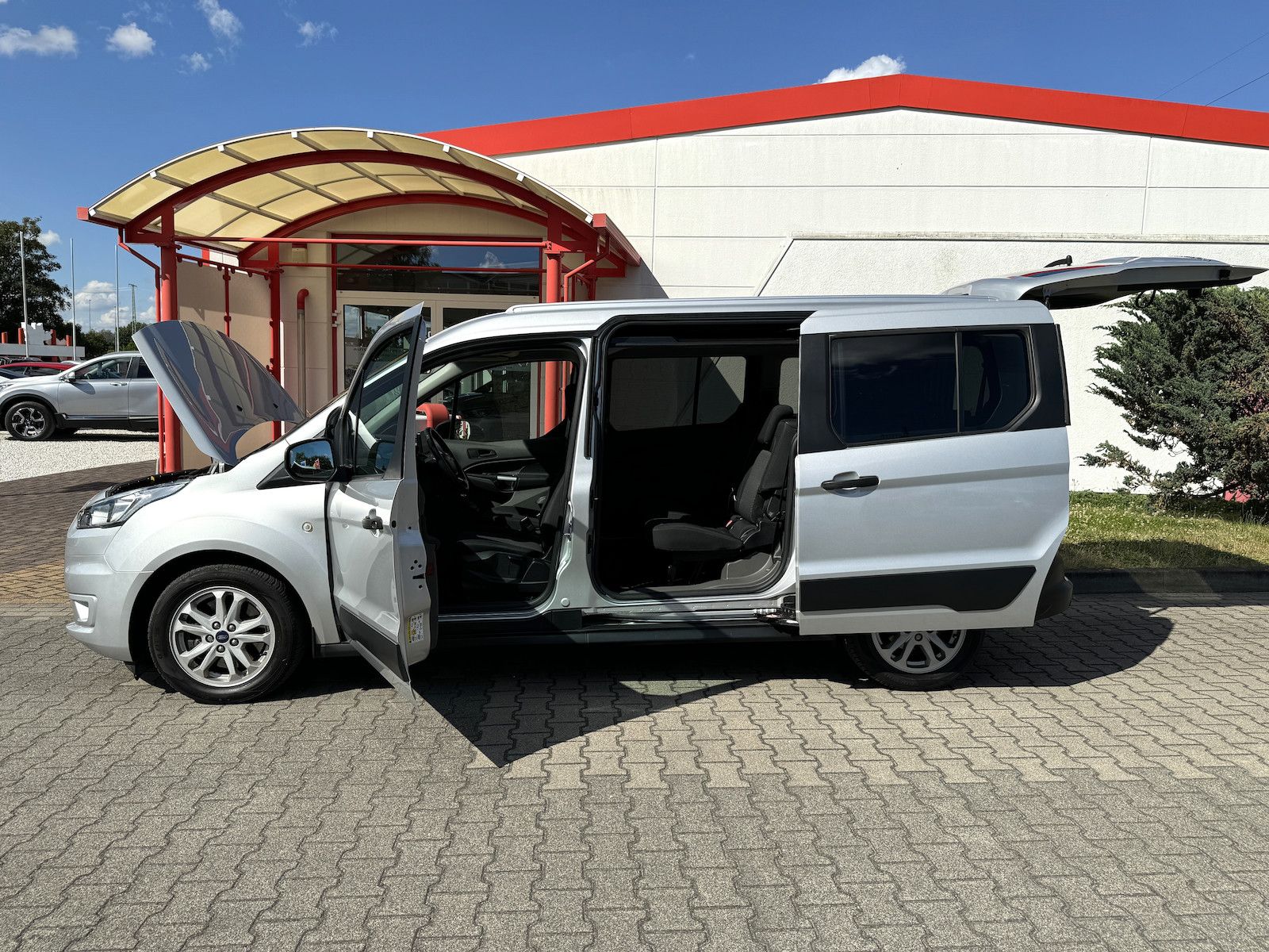 Fahrzeugabbildung Ford Grand Tourneo Connect 1.5 TDCi /7-Sitze/Navi/Shz