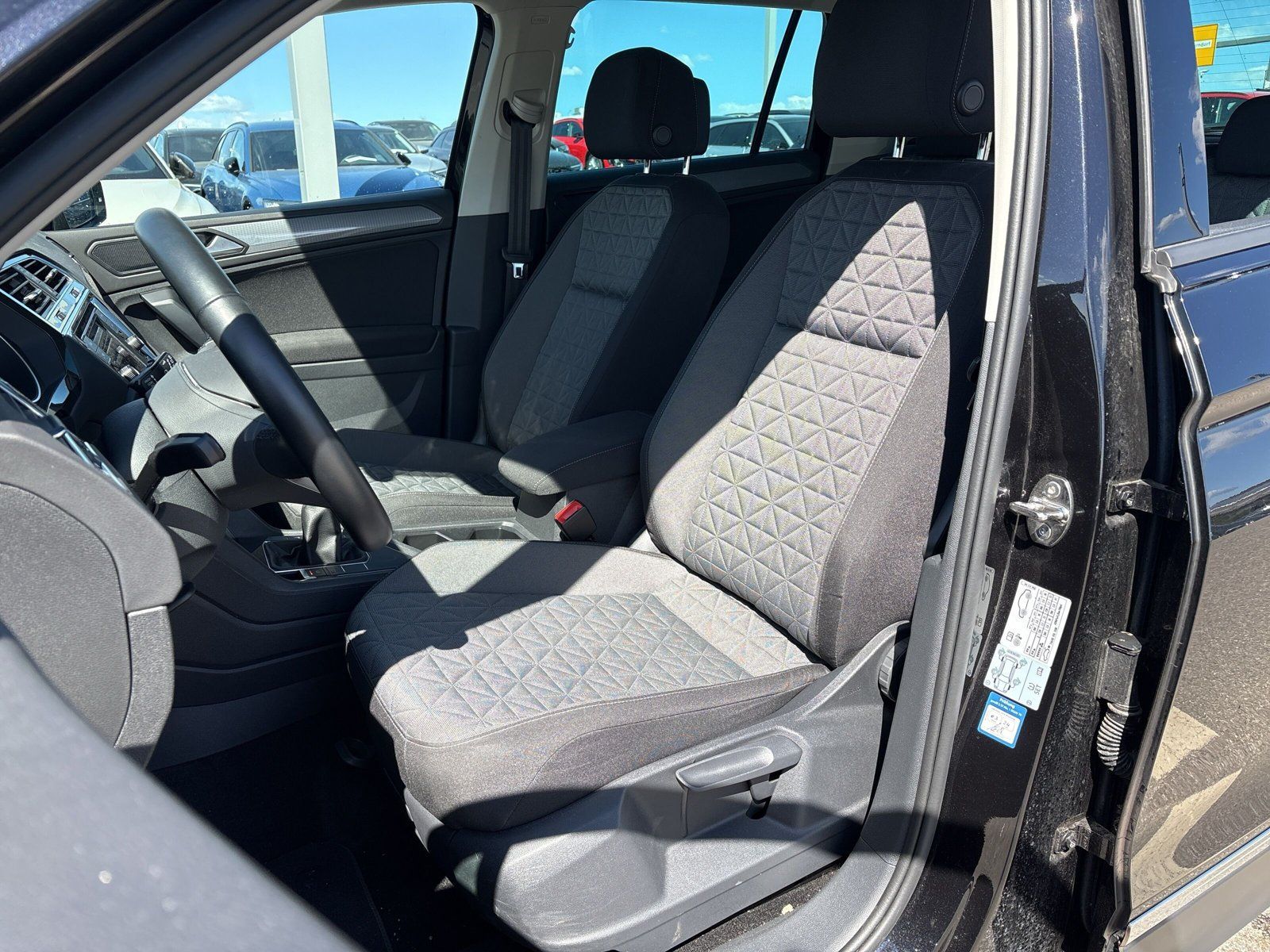 Volkswagen Tiguan - Bild 12