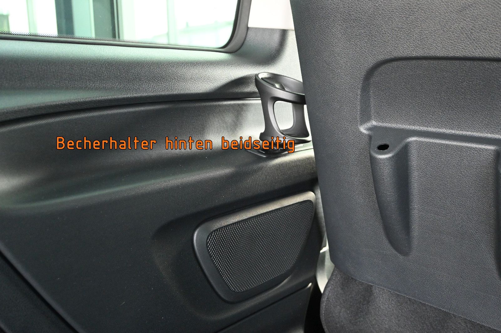 Fahrzeugabbildung Mercedes-Benz Vito VANSTAR PÖSSL 119 CDI 4MAT. Tourer Pro Lang