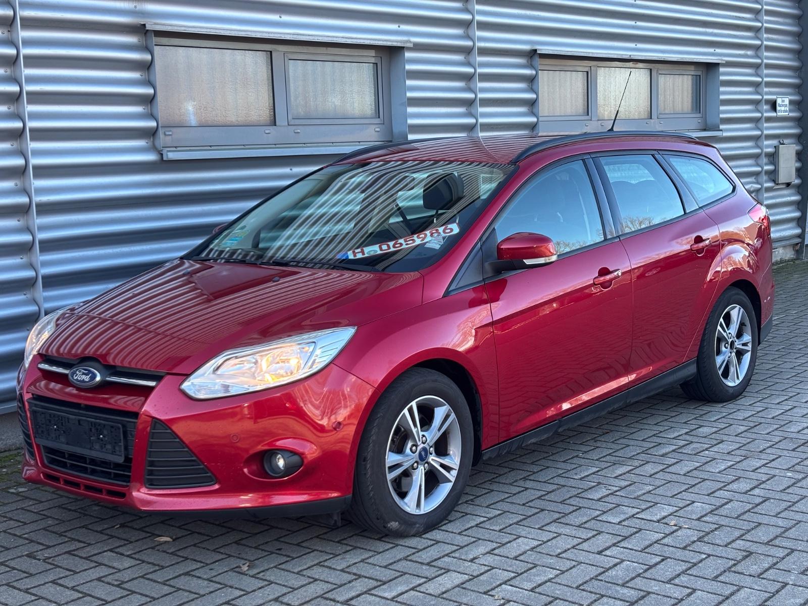 Ford Focus 1,6 EcoBoost 110kW Titanium TÜV NEU