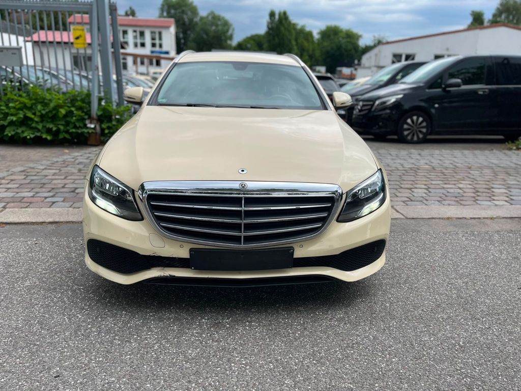 Angebot ansehen Mercedes-Benz E 200