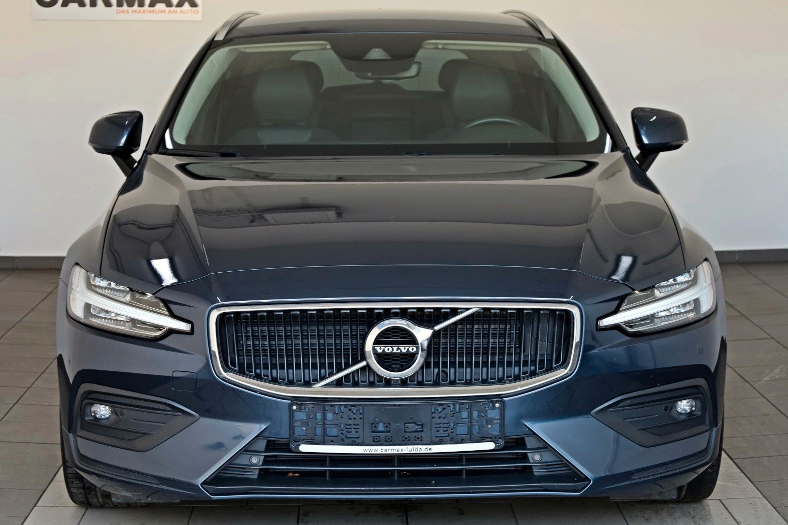 Fahrzeugabbildung Volvo V60 Momentum Pro,T.Leder,Navi,LED,SH,Kamera,DAB