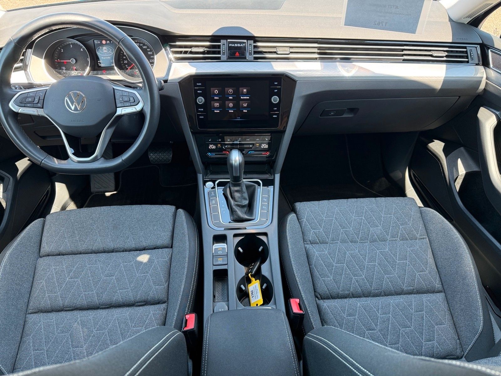 Fahrzeugabbildung Volkswagen Passat Variant Business 2.0 TDI