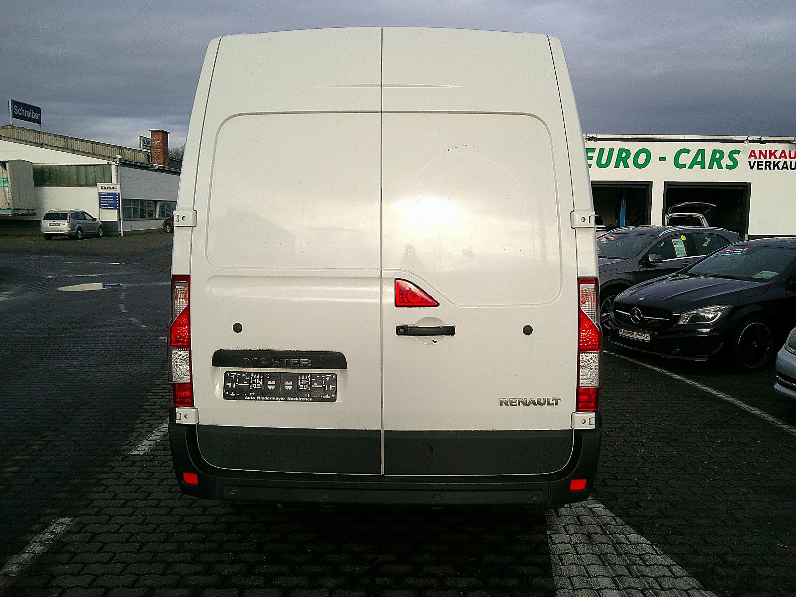 Fahrzeugabbildung Renault Master III Kasten L1H2 3,5t / 1.HAND/SCHECKHEFT