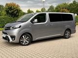 Toyota Proace (Verso) L2 Executive Leder/Pano/HUD/Xenon - Toyota Proace (Verso) mit Panoramadach