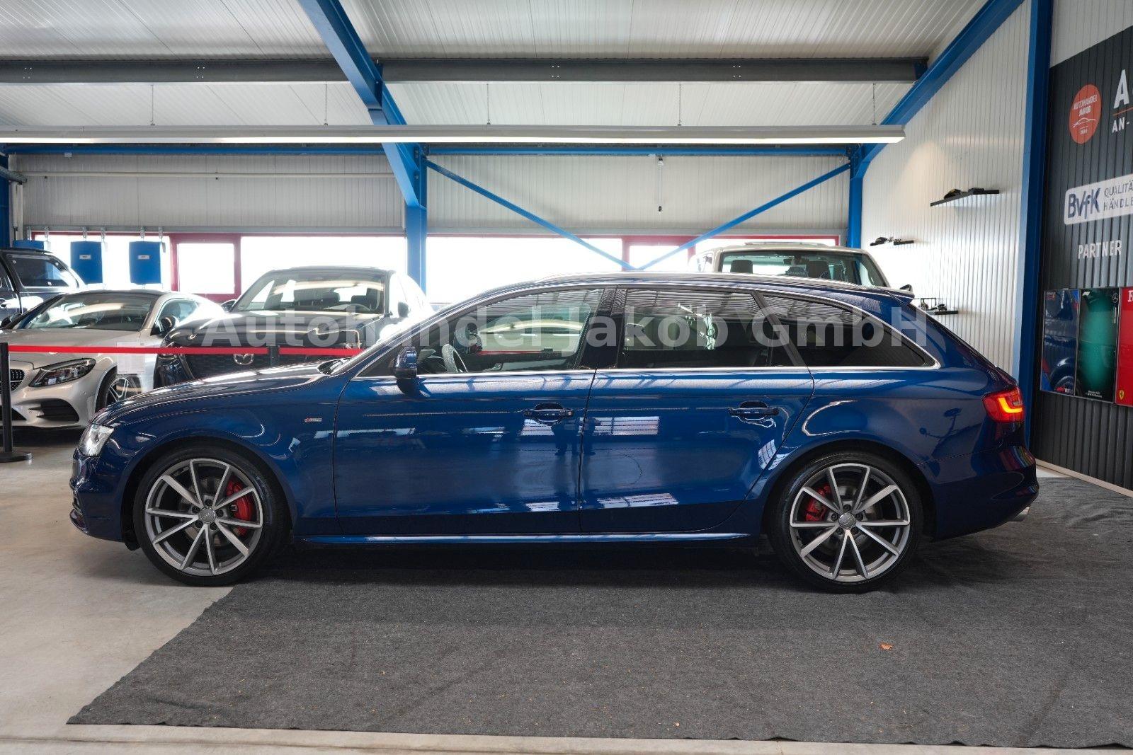 Audi A4 / Quattro / 3x S-LIne / Audi Exclusive / TOP!