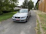 BMW 318 Baureihe 3 Lim. 318i - gebrauchte BMW 318 aus dem Jahr 2008