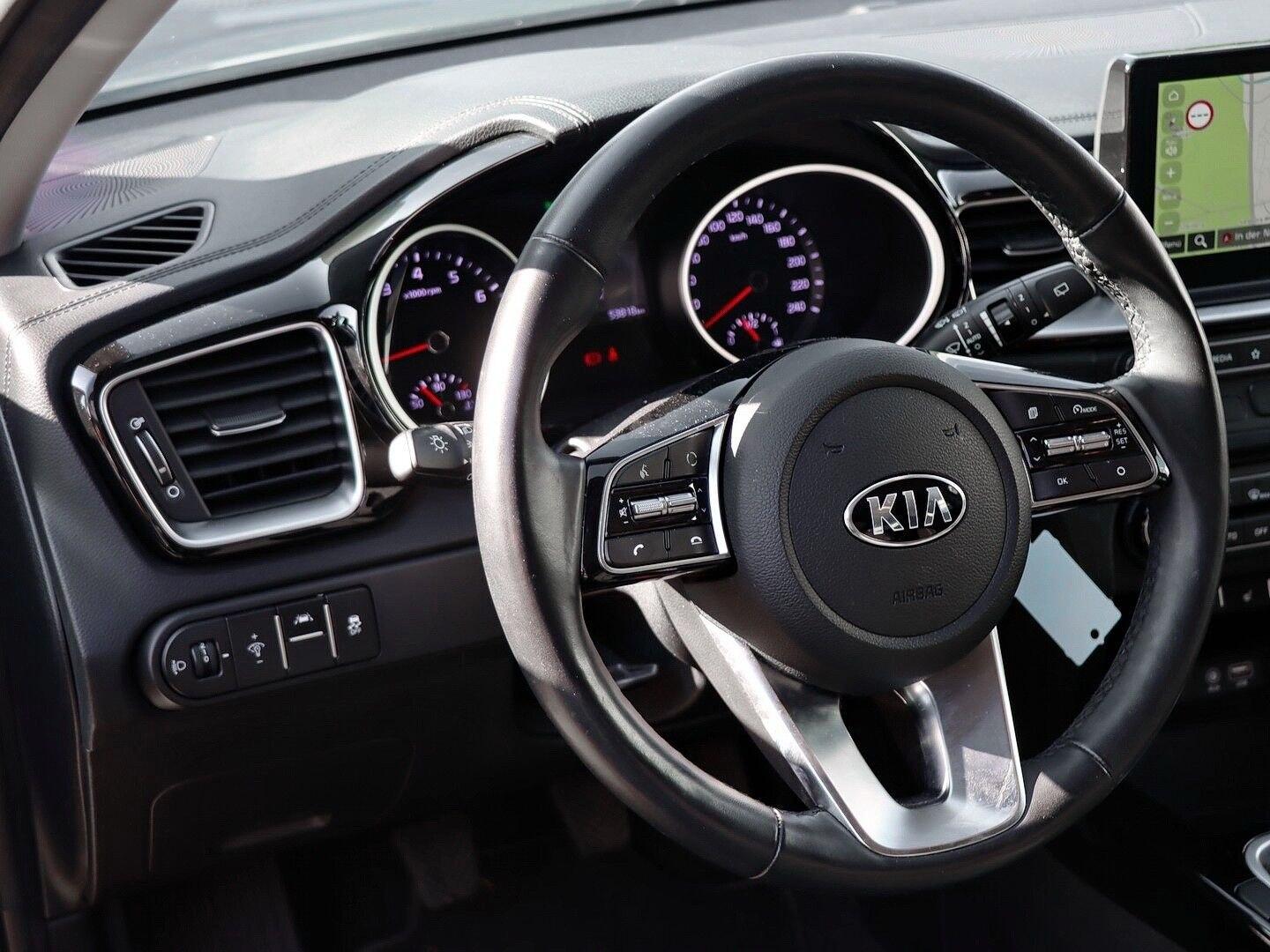 Kia Ceed / Vision / Komfortp. / Navip.