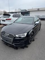 Audi S3 Sportback 2.0 TFSI quattro - Audi S3 in Köln