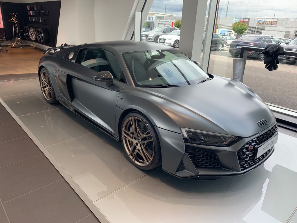 Audi R8