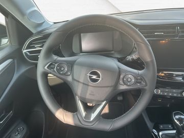 Fotografie des Opel Corsa F Kamera LED Sitzheizung Allwetterreifen