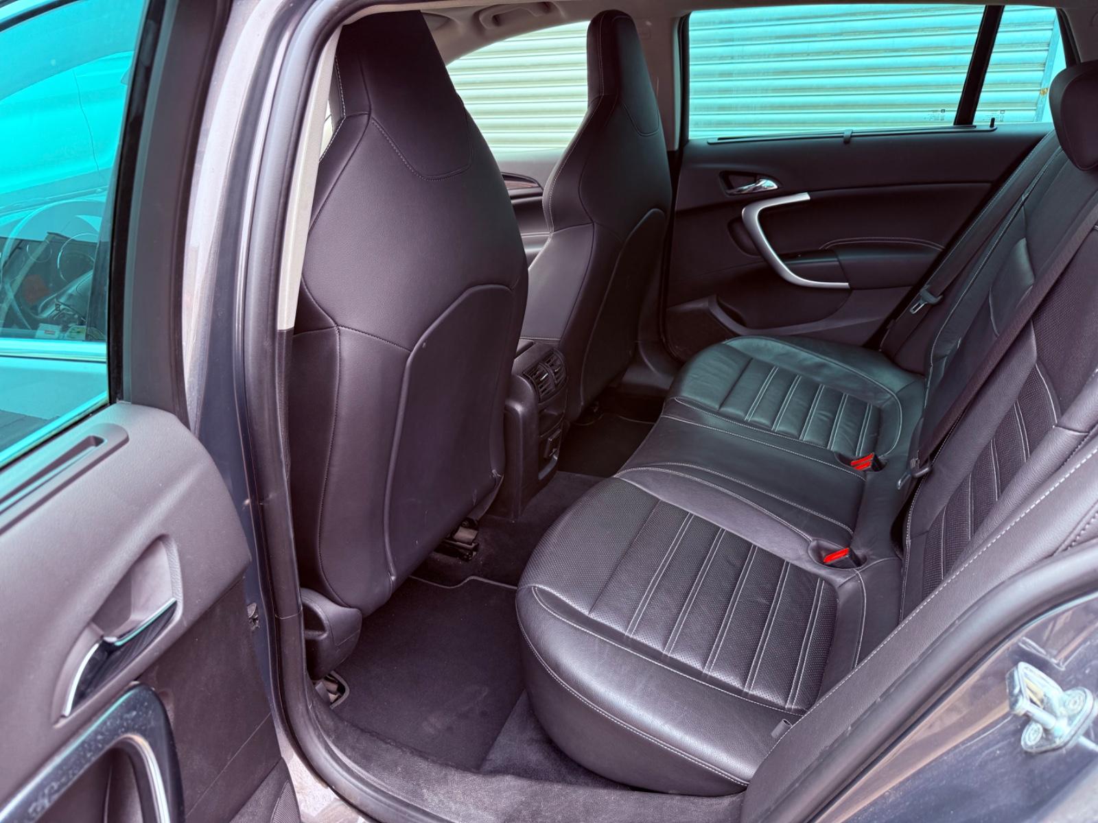 Opel Insignia 2013 — фото 10