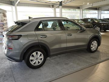 Volkswagen T-Roc - 7