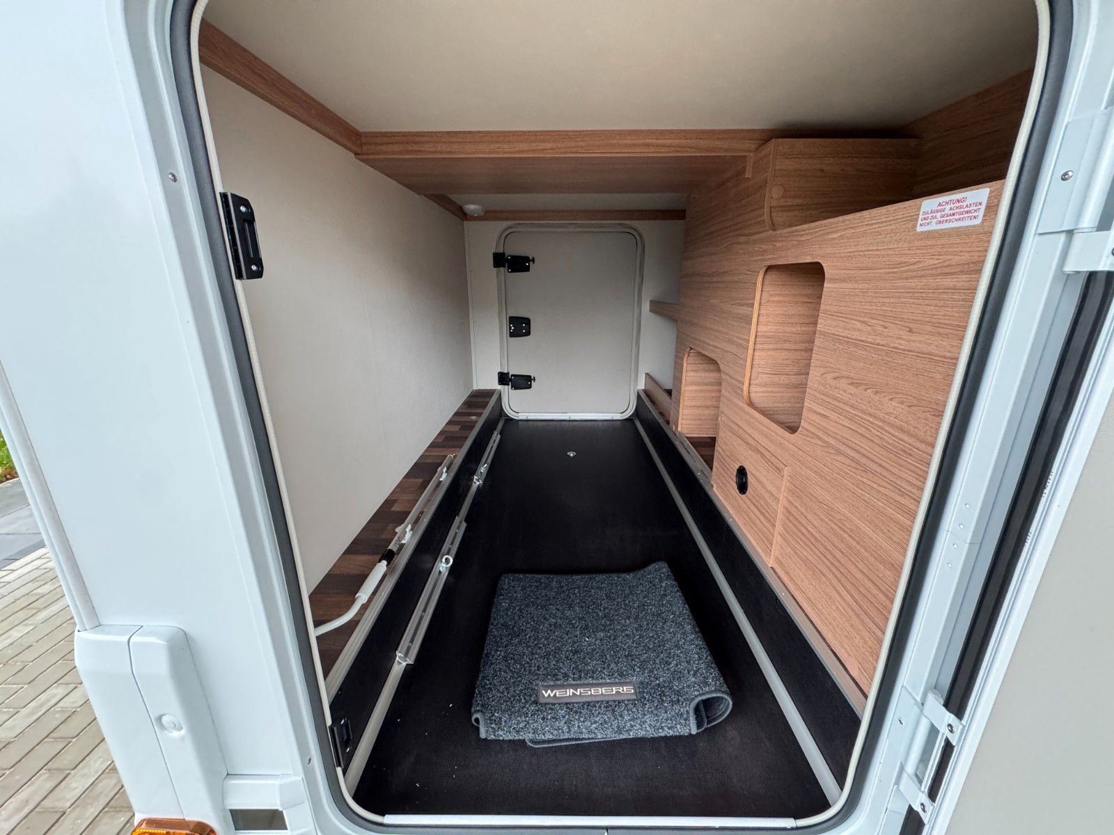 Fahrzeugabbildung Weinsberg CaraCore 700MEG,Automatik,TV-Paket,Standklima