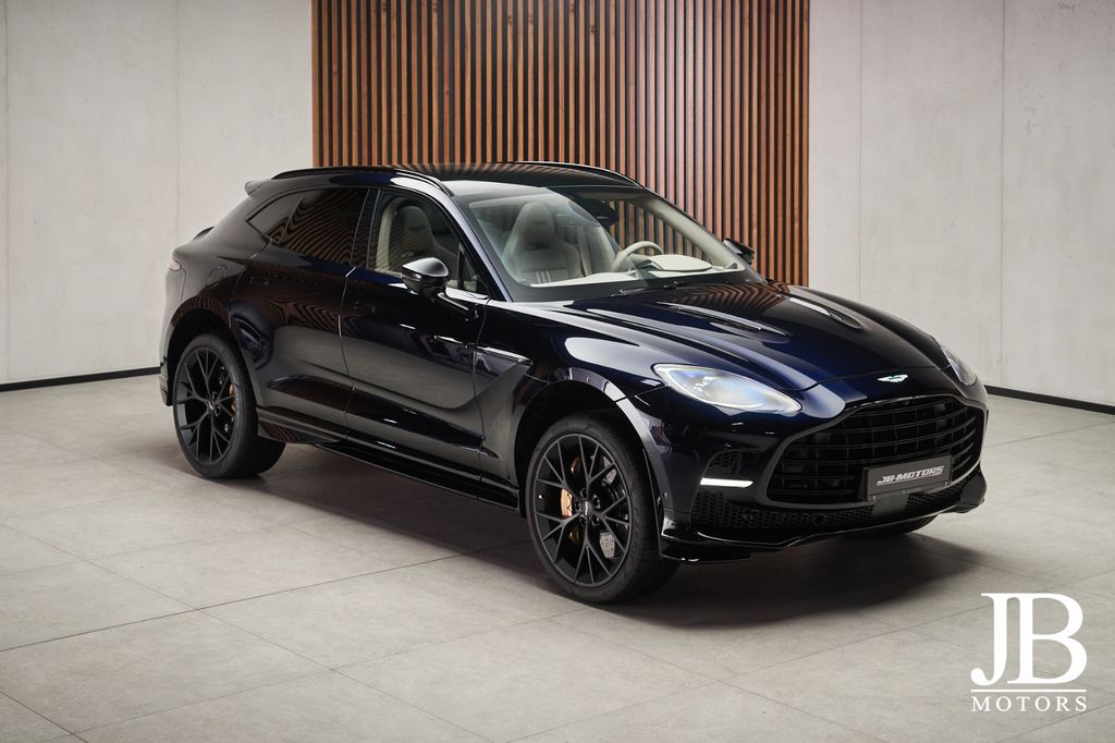 Image of Aston Martin DBX