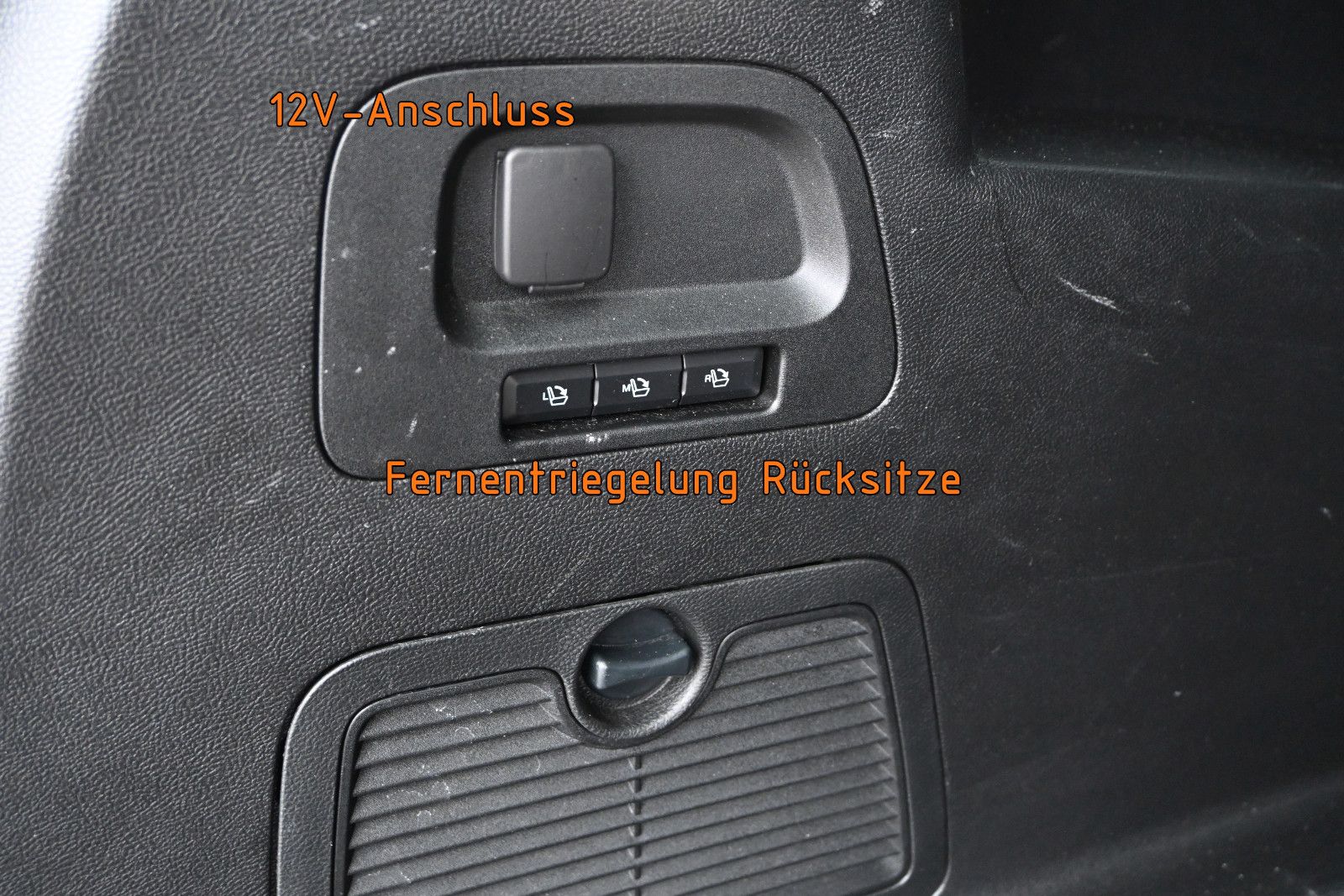 Fahrzeugabbildung Ford S-Max 2.0d EcoBlue ST-Line Auto °AHK°STANDHEIZ°