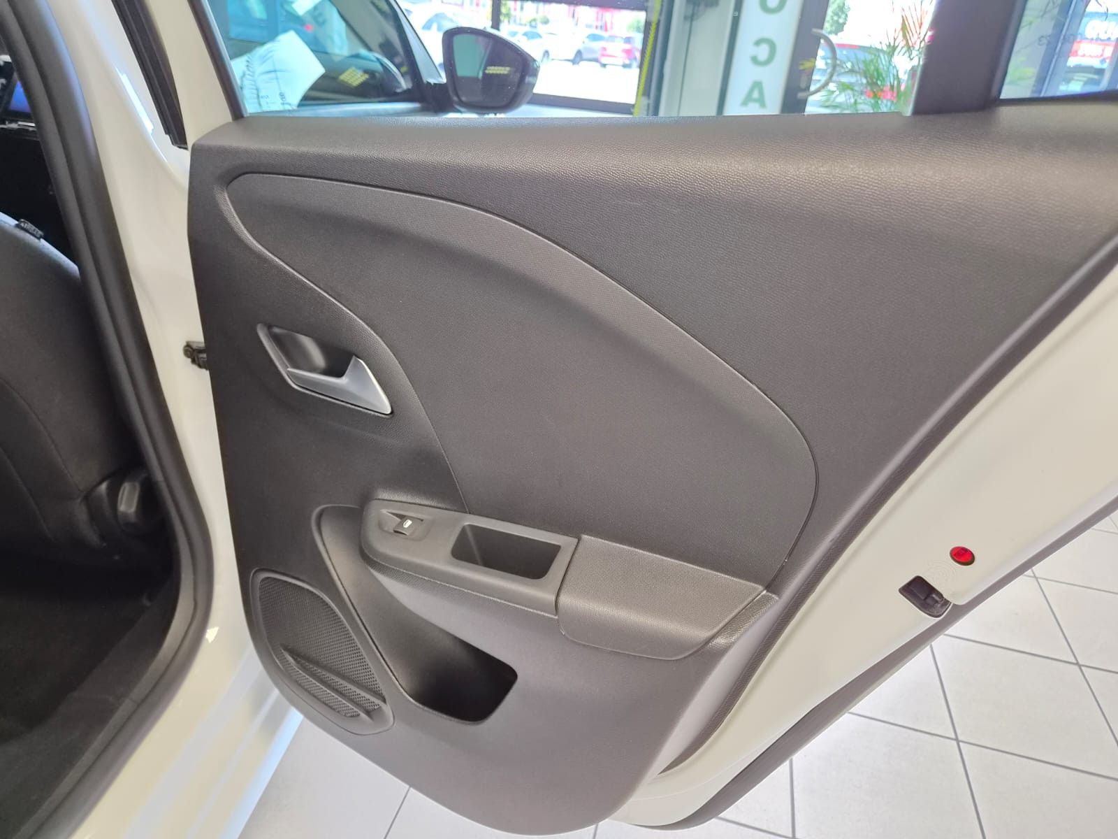 Fahrzeugabbildung Opel Corsa F GS / KAMERA/NAVI/CARPLAY/6TKM