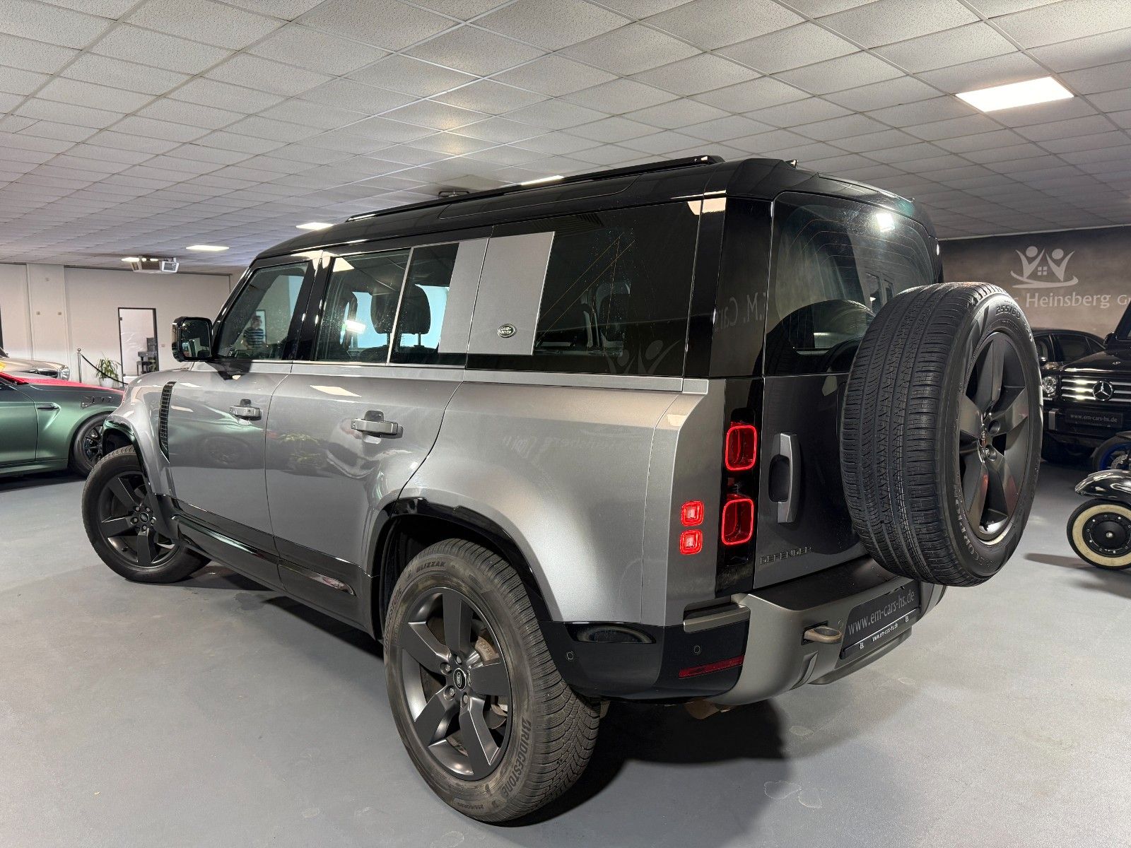 Land Rover Defender 110 X-Dynamic D200 SE Mi-Hy AWD CarPlay foto 5