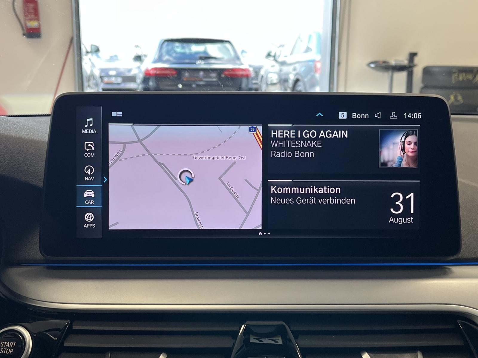 BMW 530 E TOURING 292CH - BUSINESS - LIVE COCKPIT - CHAUFFAGE STATIONNAIRE - 49.916 KMS
