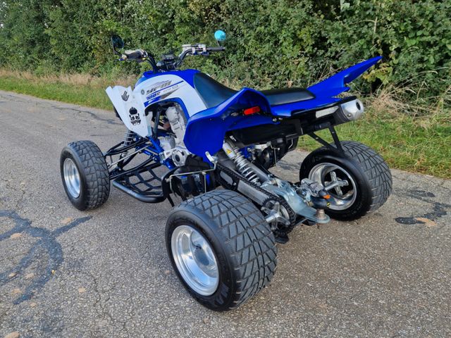 Yamaha Raptor YFM 700R