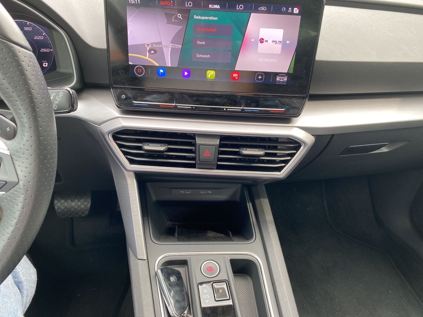 Fahrzeugabbildung SEAT Leon EU6d Sportstourer 1.4 e-HYBRID FR OPF