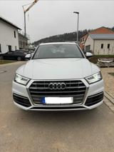 Audi Q5 40 TDI S tronic quattro sport sport
