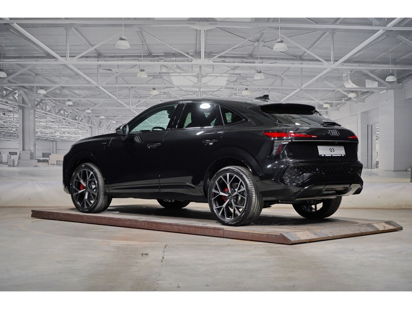 Audi Q3 Sportback e-hybrid S line TechPro AHK PANO MA imagem 2