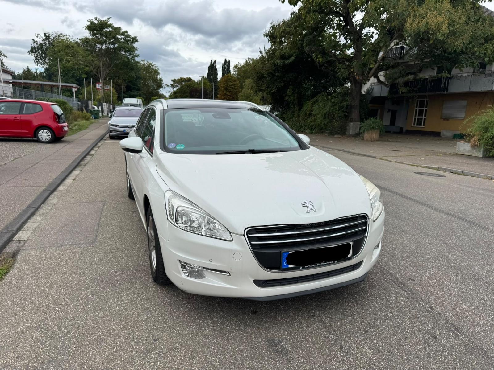 Peugeot 508 2011 — rear view