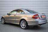 Mercedes-Benz CLK200 AMG-Sportpaket+Bi-Xenon+Nur 48.900KM+SHZ - Mercedes-Benz CLK 200: Sport