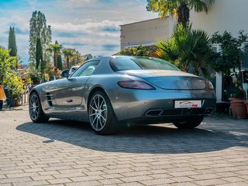 صورة مصغرة 17 لـ 2012 Mercedes-BENZ SLS AMG