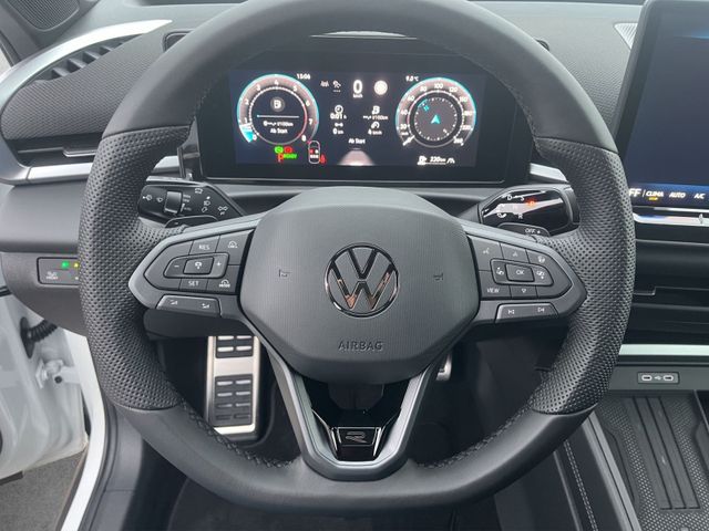 T-Roc R-Line 1.5 eTSI DSG, IQ.LIGHT, IQ.DRIVE