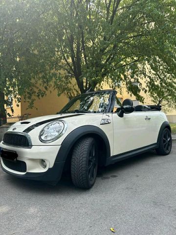 MINI Mini Cooper S, TÜV bis 09/2026