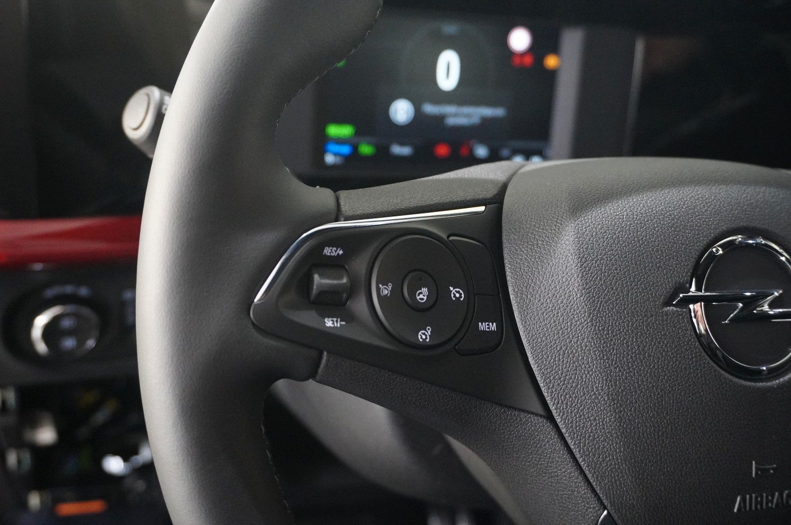 Fahrzeugabbildung Opel Mokka-e GS Line 18"ALU/NAVI/LED/KAMERA/SHZ/PDC