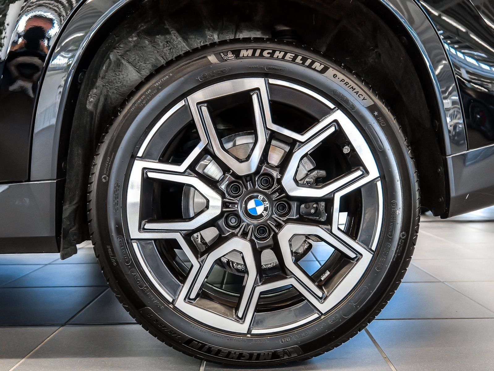 BMW X1 sDrive18d xLine RFK NAVI LED Sound Syst. LM foto 4