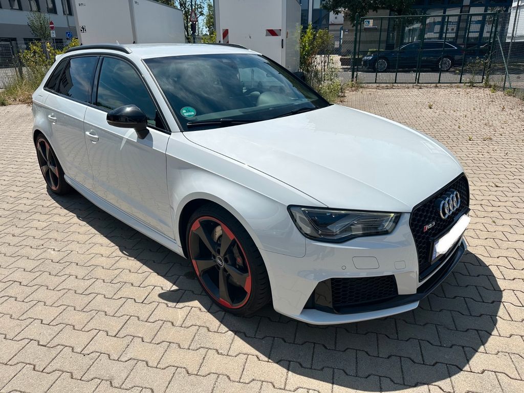 Image of Audi RS3