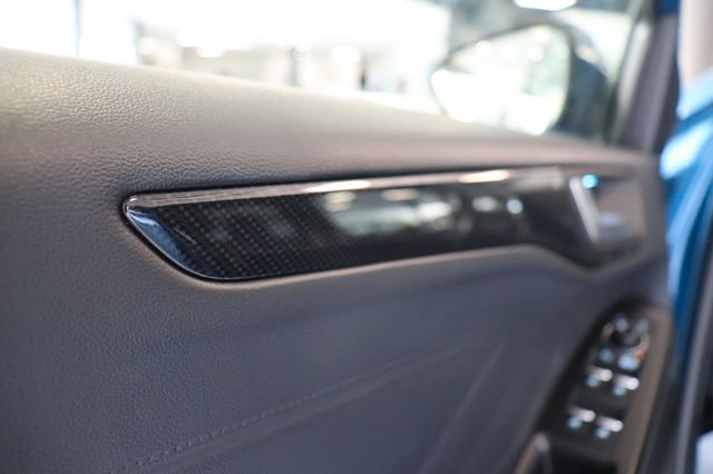 Fahrzeugabbildung Ford Focus Turnier ST 2.3 Eco |1HAND|B&O|KAMERA|LED|