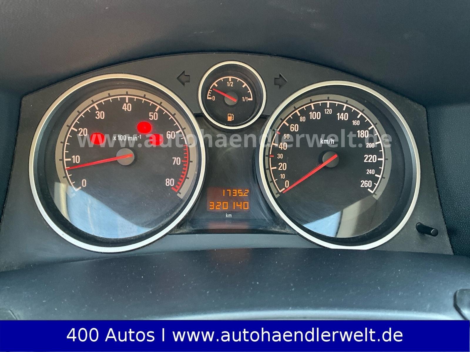 Opel Astra 2004 — photo 10