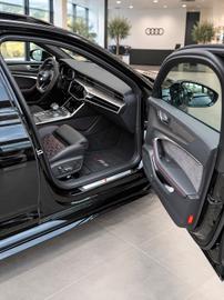 2022 AUDI RS6 — миниатюра 11