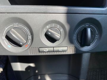 Fahrzeugabbildung SKODA Fabia 1.2 Combi*Klimaanlage*5-türig*ABS*AHK*