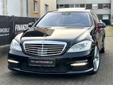 Mercedes-Benz S 63 AMG S LIMOUSINE S 63 AMG L V8 BITURBO W221 - Mercedes-Benz S 63 AMG aus 2011